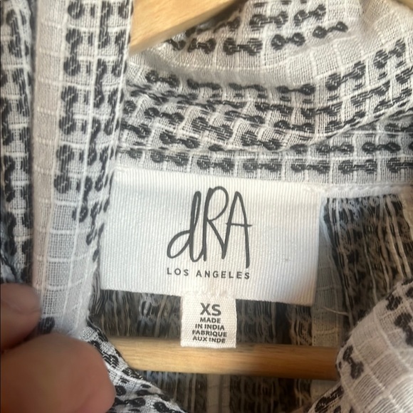 Anthropologie DRA Los Angeles White & Black Arrow Tie Front Blouse - Picture 2 of 6